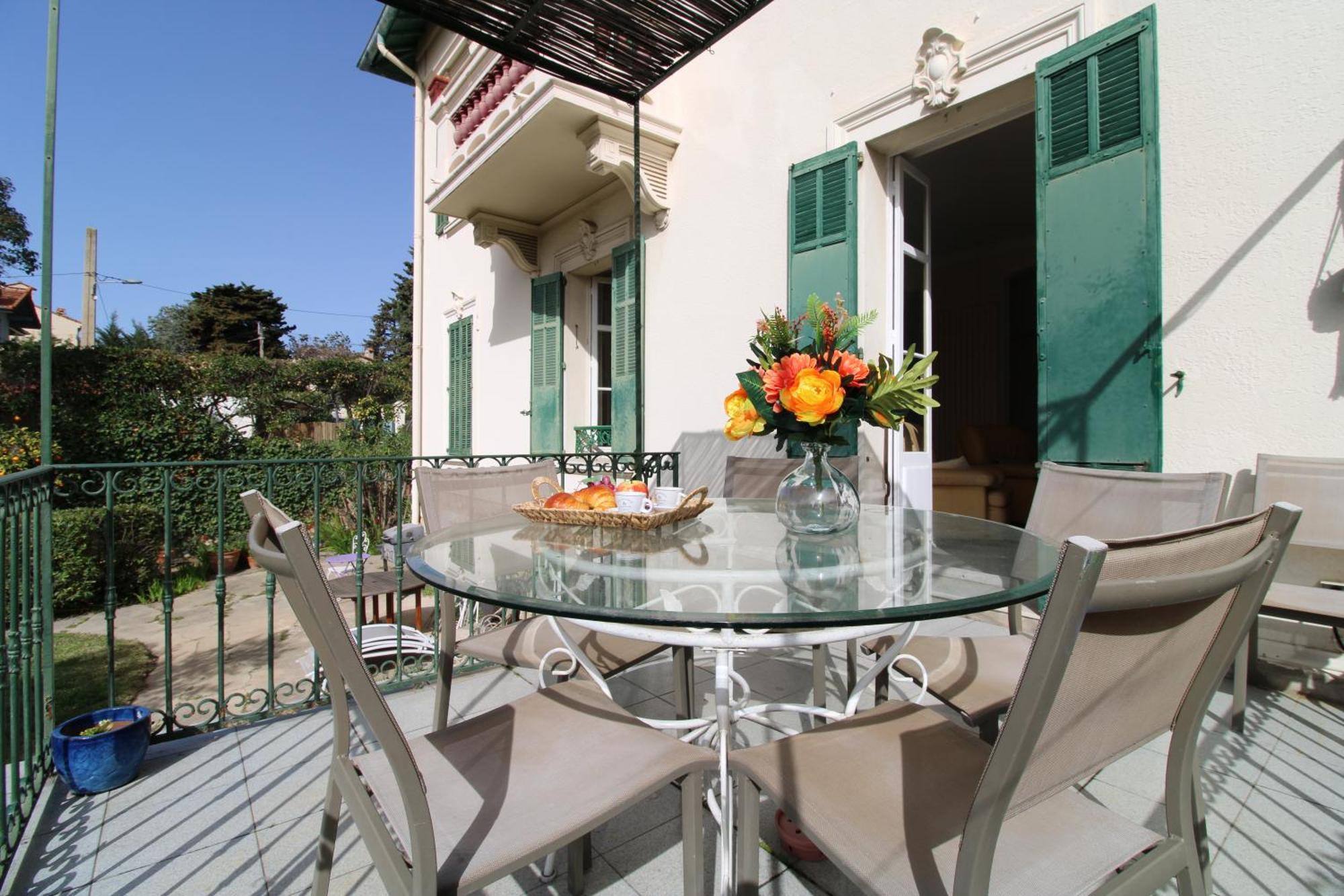 Villa Cottage Reine, Rc Jardin Cannes Exterior photo
